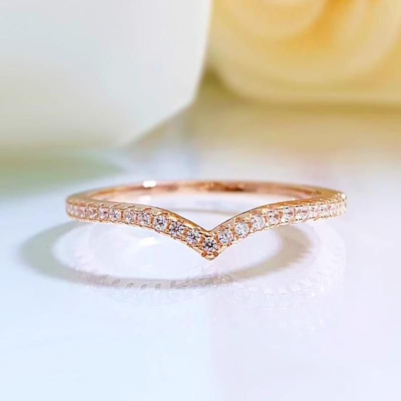 Eco-friendly Rhinestone V-shaped Ring for Women - Versatile, Stylish, and Sweet Hand Jewelry