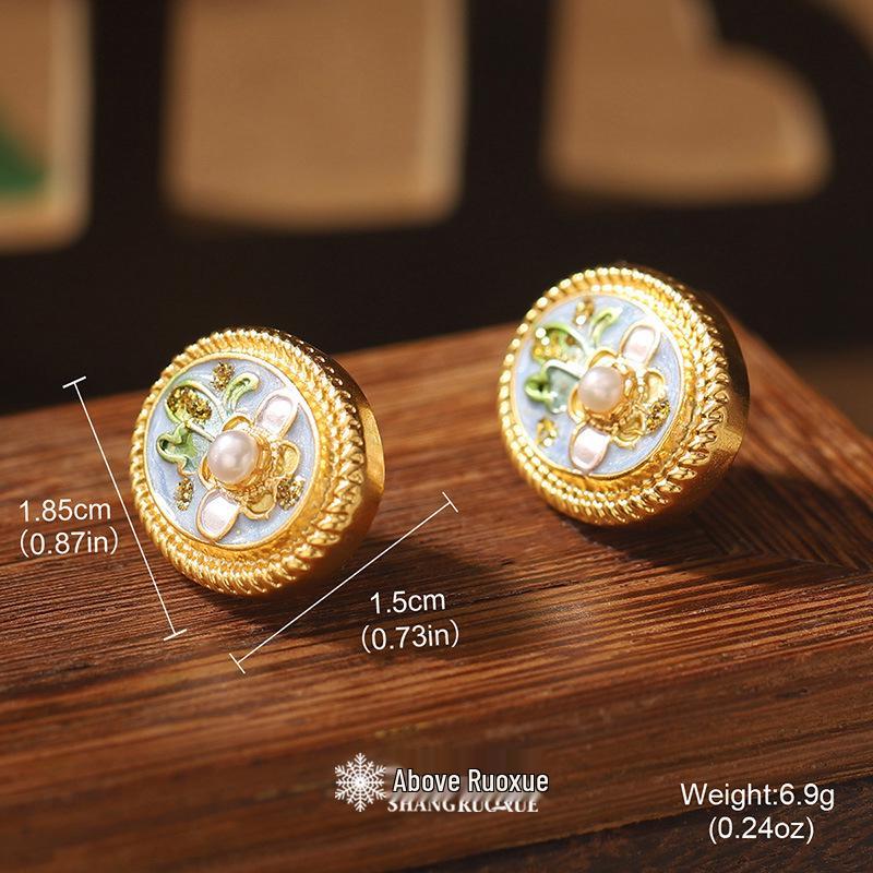 

Серьги-пусеты Monet Garden из барочного пресноводного жемчуга: Стиль середины века, Дизайн высокого класса для женщин