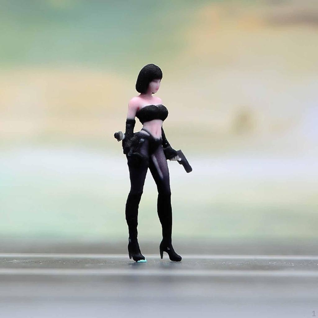 Miniature Girl Figures 1:64 Scale Diorama Collectibles Tiny Mini Realistic for Micro Landscapes