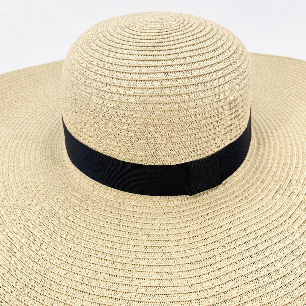 Damen Strohhut mit breiter Krempe - Sommerlicher Sonnenschutz, Strandurlaubs-Essential, Lässig & Vielseitig.