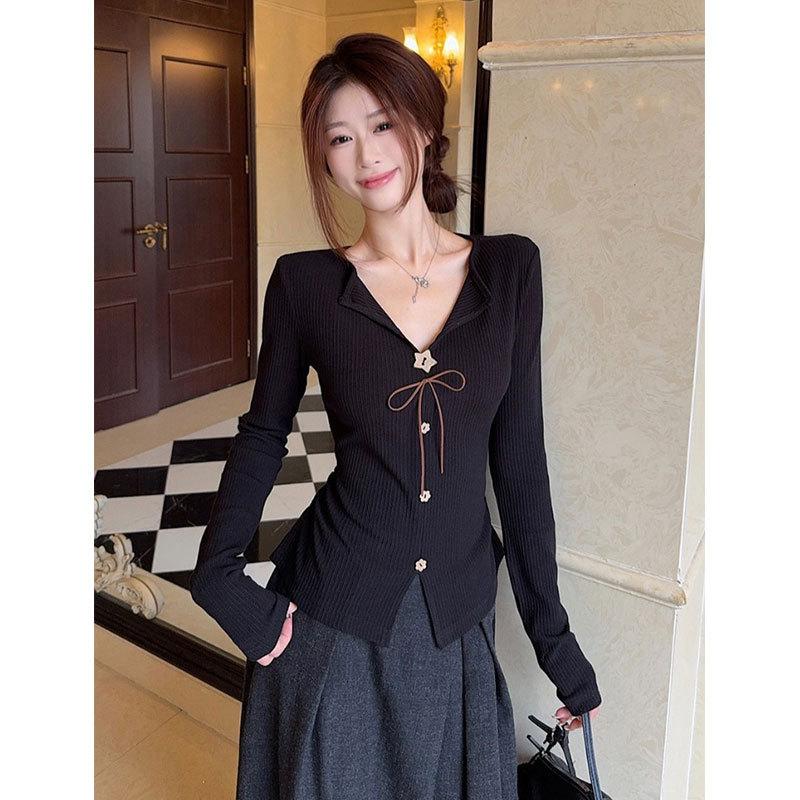 

[Original quality] Korean Spice Girl style v-neck long-sleeved T-shirt women s autumn flower button slim-fitting top XL чорний