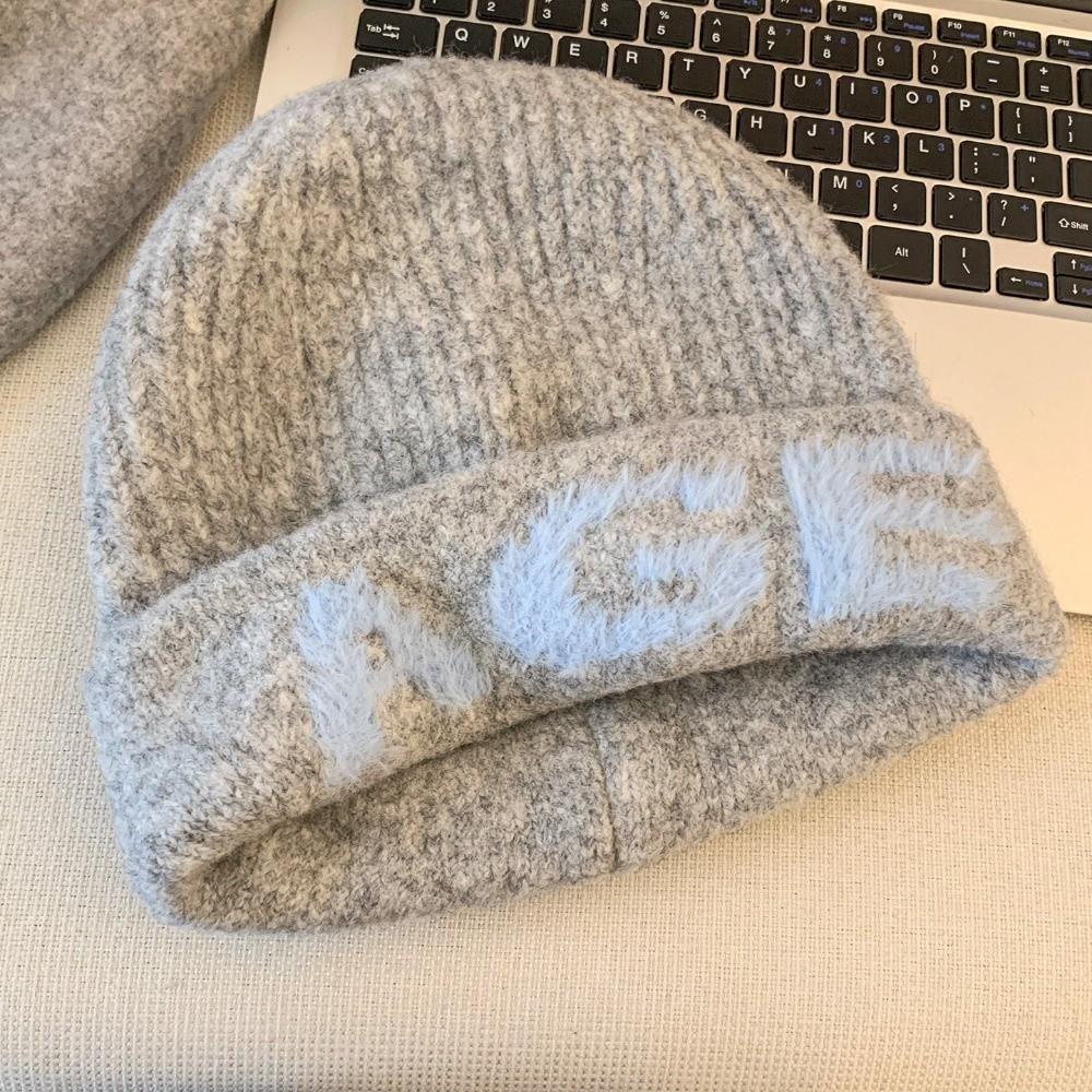 Ear Protection Knitted Beanie Hat Polyester Warm Earflap Beanie Hat For Women
