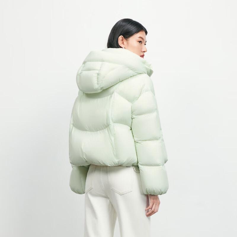 VEROMODA Women's 90% White Duck Down Short Puffer Jacket