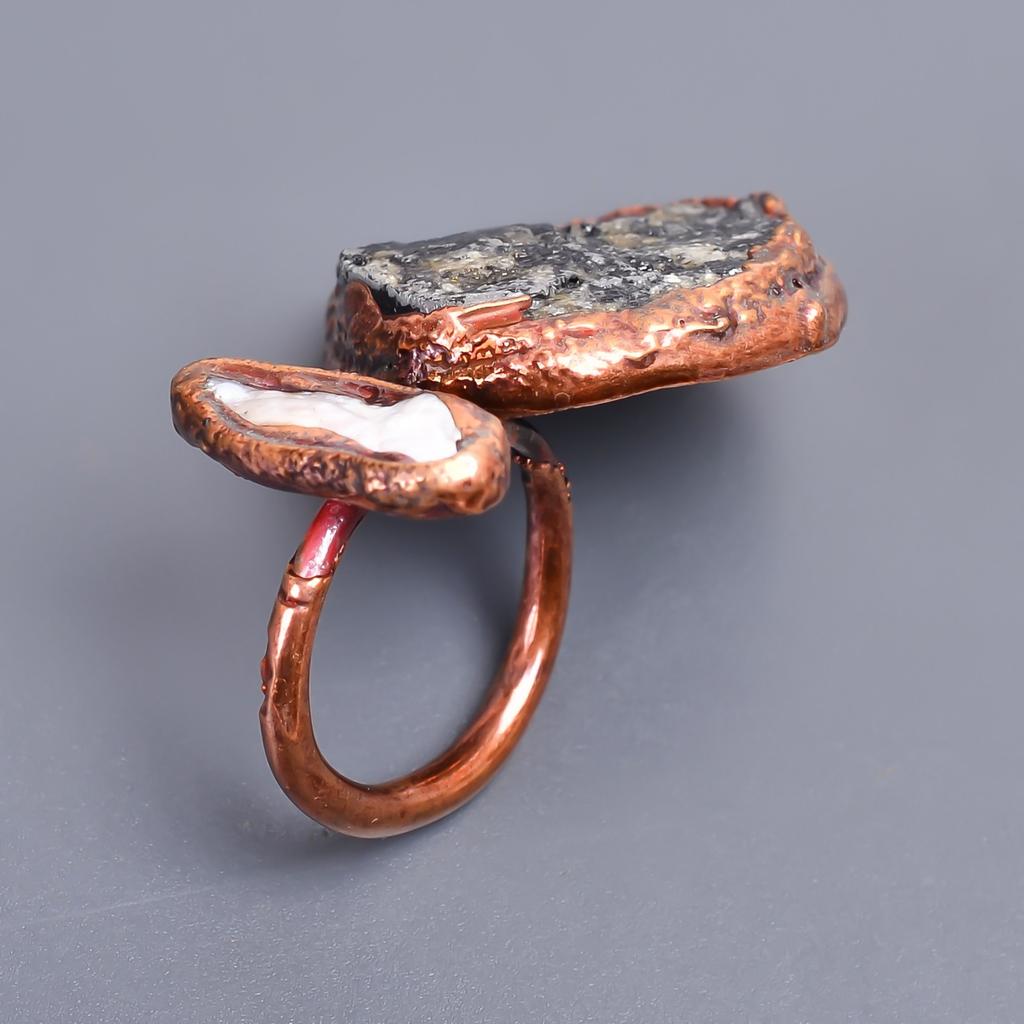 Vente Fête des Sœurs Tourmaline Noire Naturelle Électroformée Cocktail Nouvelle Bague Cuivre V-39