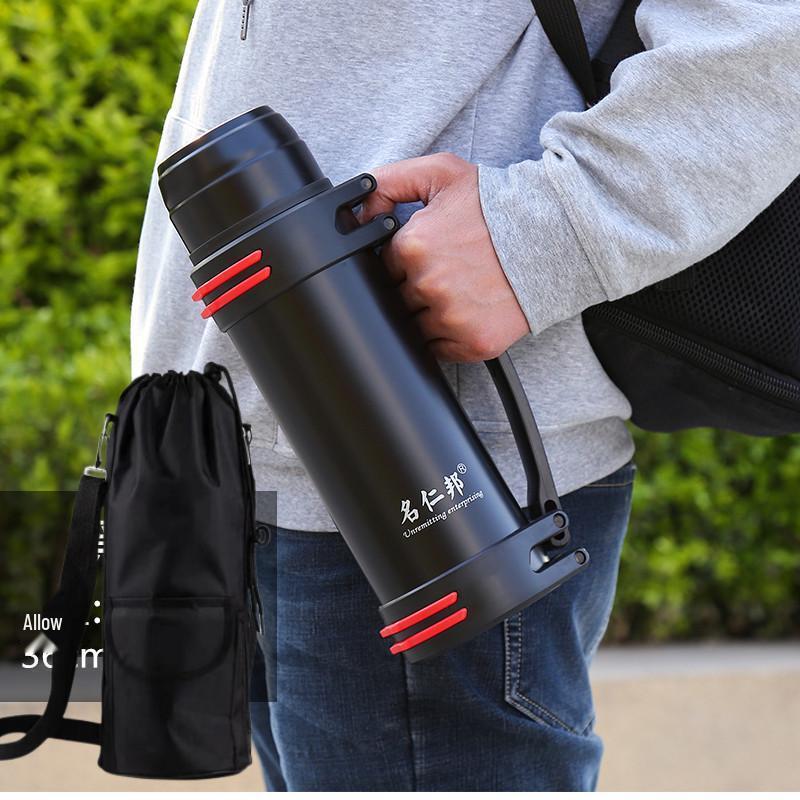 304 Stainless Steel Large Capacity Outdoor Insulated Thermos Flask for Cold Storage and Travel.