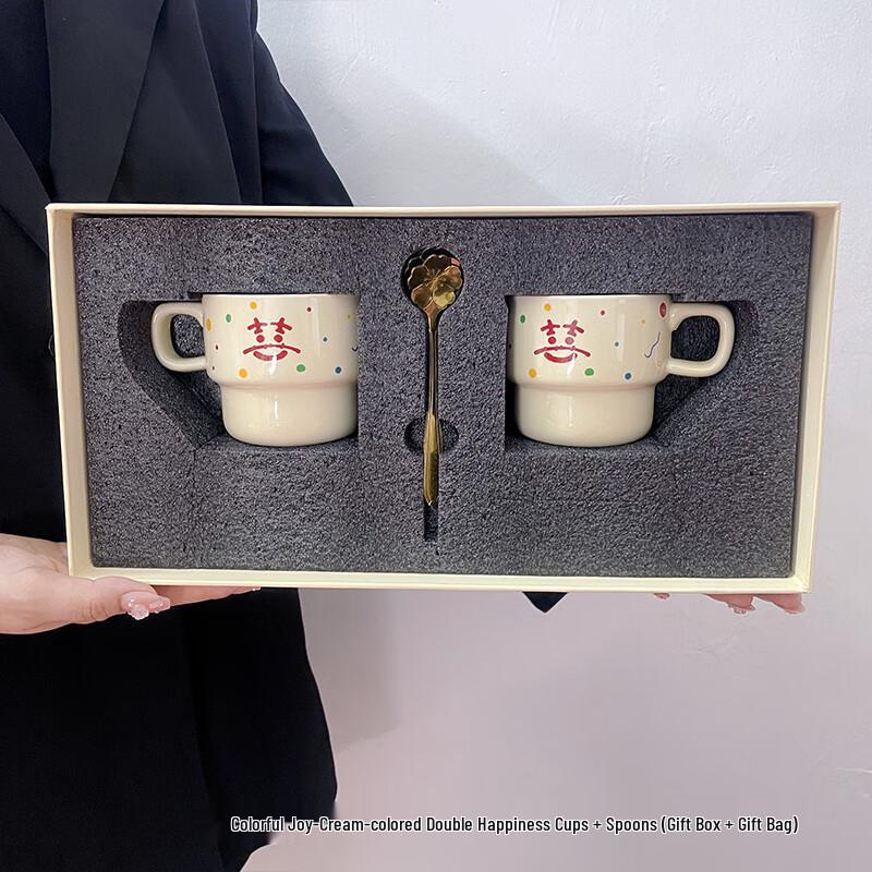 Элегантный керамический подарочный набор чашек для кофе и воды