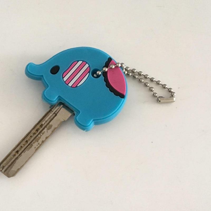 1Pcs Creative Lovely Chain Keyring Cartoon Elephant Panda Head Cover Top Cap Key