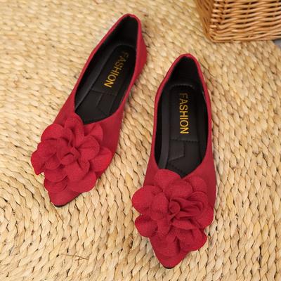Women's Pointed Toe Flats with 3D Flower Decor Soft Sole Slip-on Casual Shoes