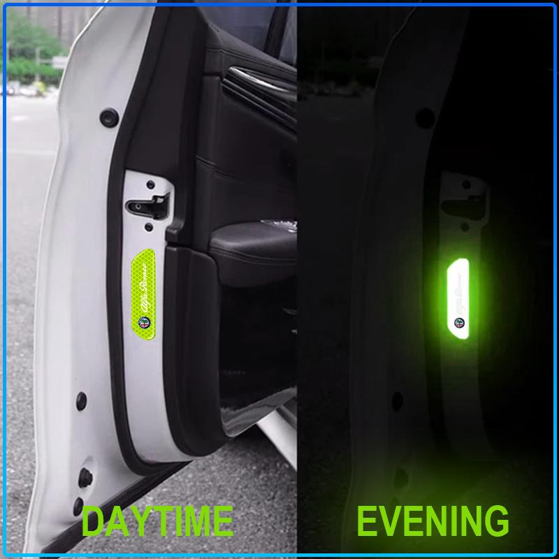 Per Alfa Romeo 159 147 156 166 Giulietta Giulia Mito Stelvio Brera Spider 4 PZ/set Adesivi Strisce Riflettenti di Sicurezza per Auto