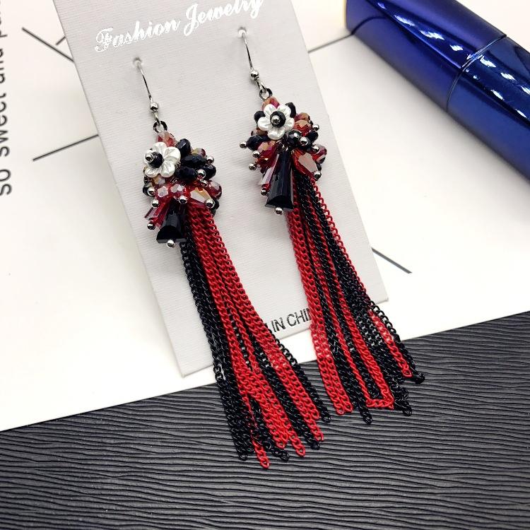 Light Luxury Crystal Diamond Long Earrings, Retro Style Temperament Fringed Earrings, Versatile Stud Earrings with Accessories