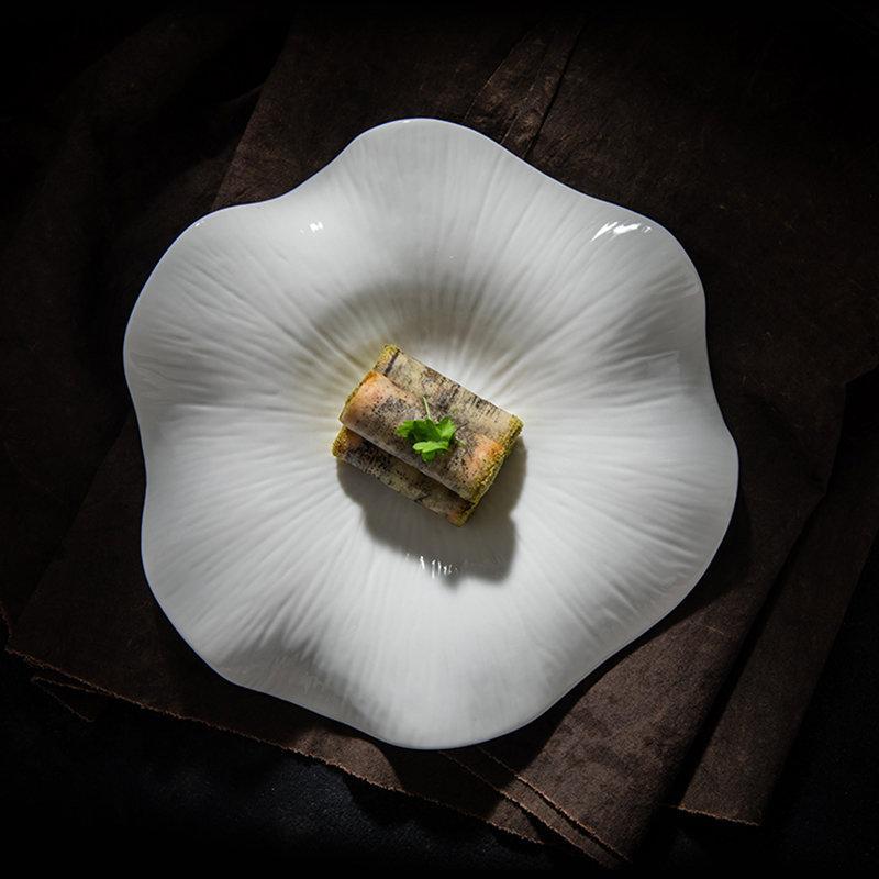 Ceramic Dinner Plate Flower Shaped Dessert Plate Snack Plate Salad Plates Pasta Plates Cooking Plates Home Solid Color Tableware