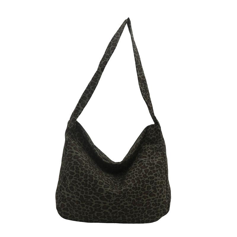 New large-capacity lazy leopard print large shoulder bag ins slack and versatile Japanese and Korean practical canvas bag women