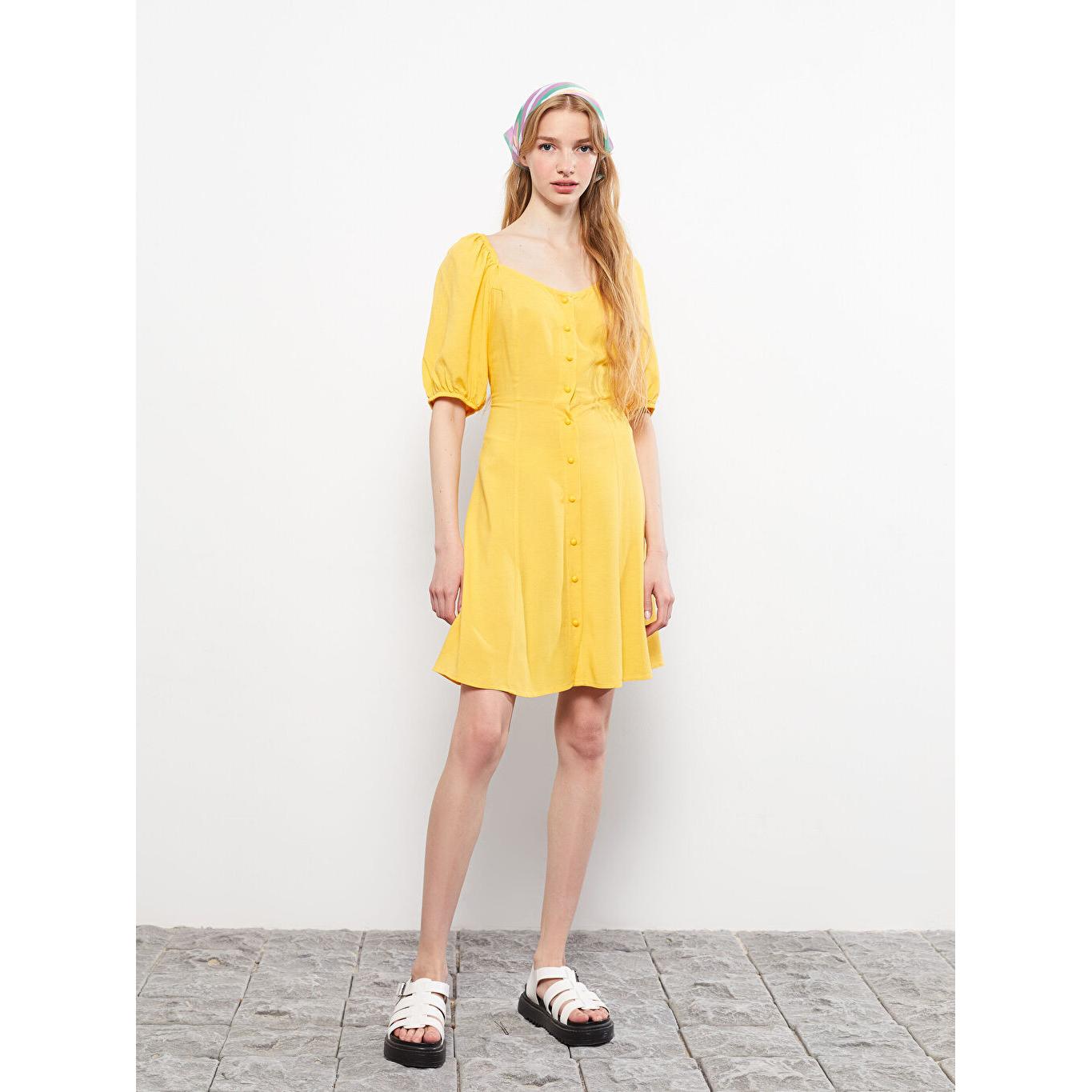 

LCW CASUAL Желтое женское платье прямого кроя с коротким рукавом и воротником-стойкой