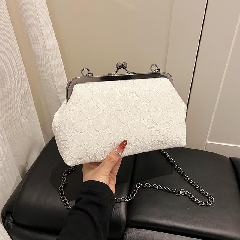 

New Lace Shell Shoulder Bag Women s Chain Crossbody Bag Floral Small Handbag Elegant Lady Purse Trendy Accessory