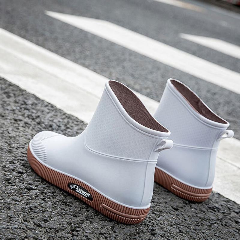 Non Slip Water Shoes Women's Short Outer Wear Rain Boots Students Fashion Rain Boot Warm Rubber Water