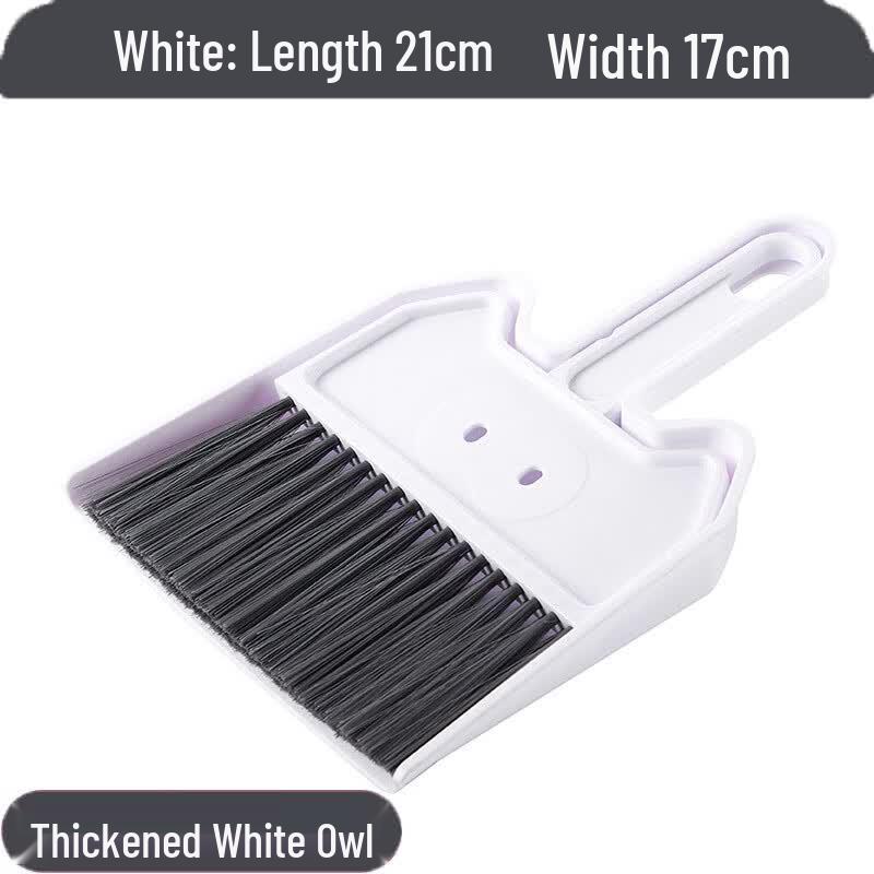 Beiyipin Cute Cat Head Desktop Mini Broom and Dustpan Set