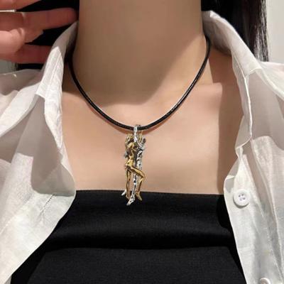 Women Men Hug Couple Necklace Adjustable Length Him Her Hugging Pendant Necklace Anniversary Jewelry Valentine Day Gift