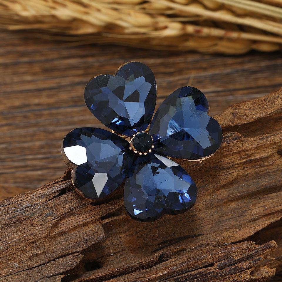 

Брошь в корейском стиле «Четырехлистный клевер» для женщин - Милая булавка на воротник рубашки и простой аксессуар для пальто