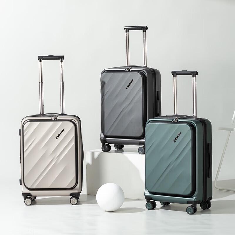 

Diplomat DS-1332 Business Expandable Carry-on Spinner Luggage