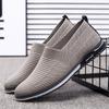 Fashion Men Shoes Lightweight Sneakers Men Fashion Casual Walking Shoes 2024 New Slip On Breathable Mens Loafers Shoes Men Sneakers