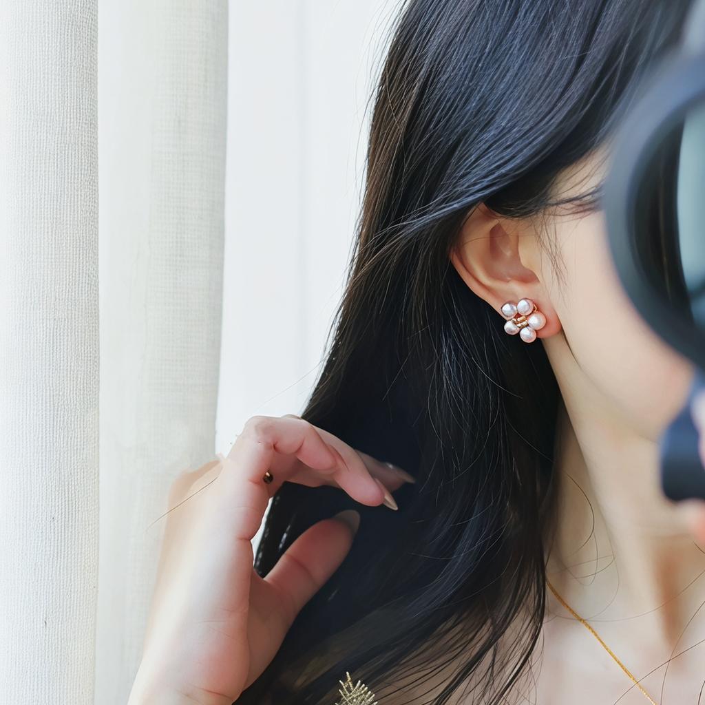 Natural Pink Baroque Pearl Flower Stud Earrings Irregular White Pearl Flower Earrings Earrings Silver Needle