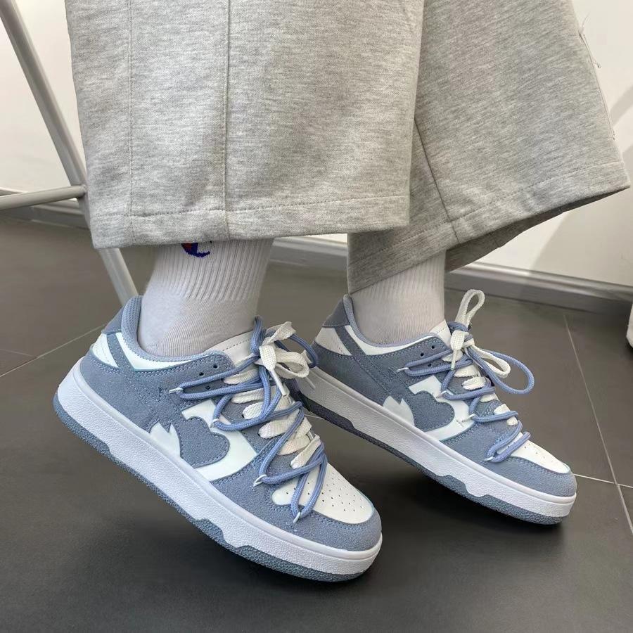 

Пара Тренд Летние Кроссовки Девчачье Сердце Мода Синий Повседневные Шнуровка Белые Туфли Кроссовки Женские дизайнерские Туфли zapatos de mujer 43