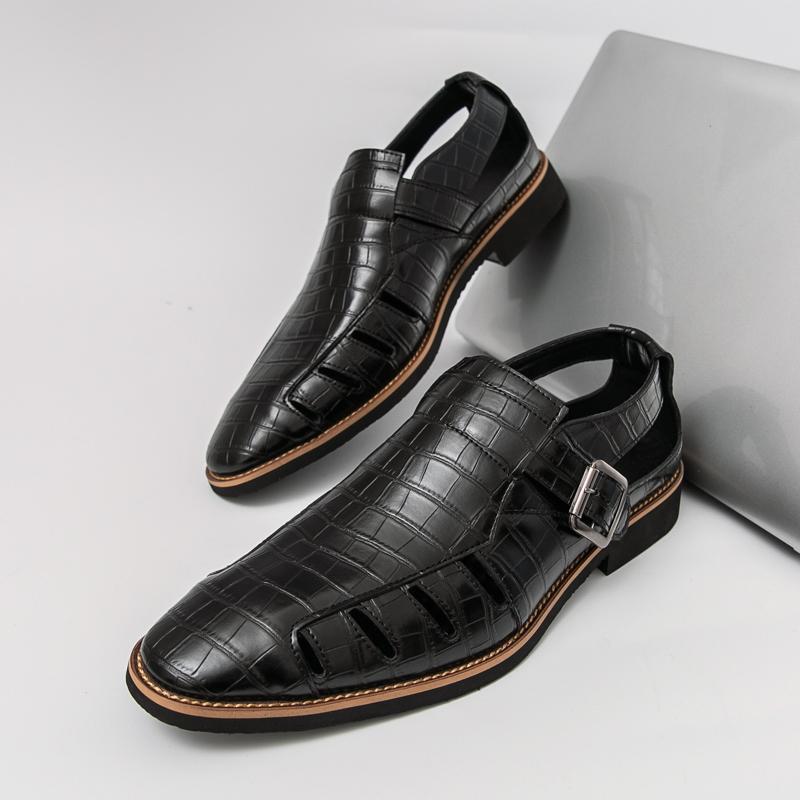 Summer Retro Men Business Sandals Men Comfortable Casual Breathable Versatile Fashionable Sandals Size 38-46 Men Sandals