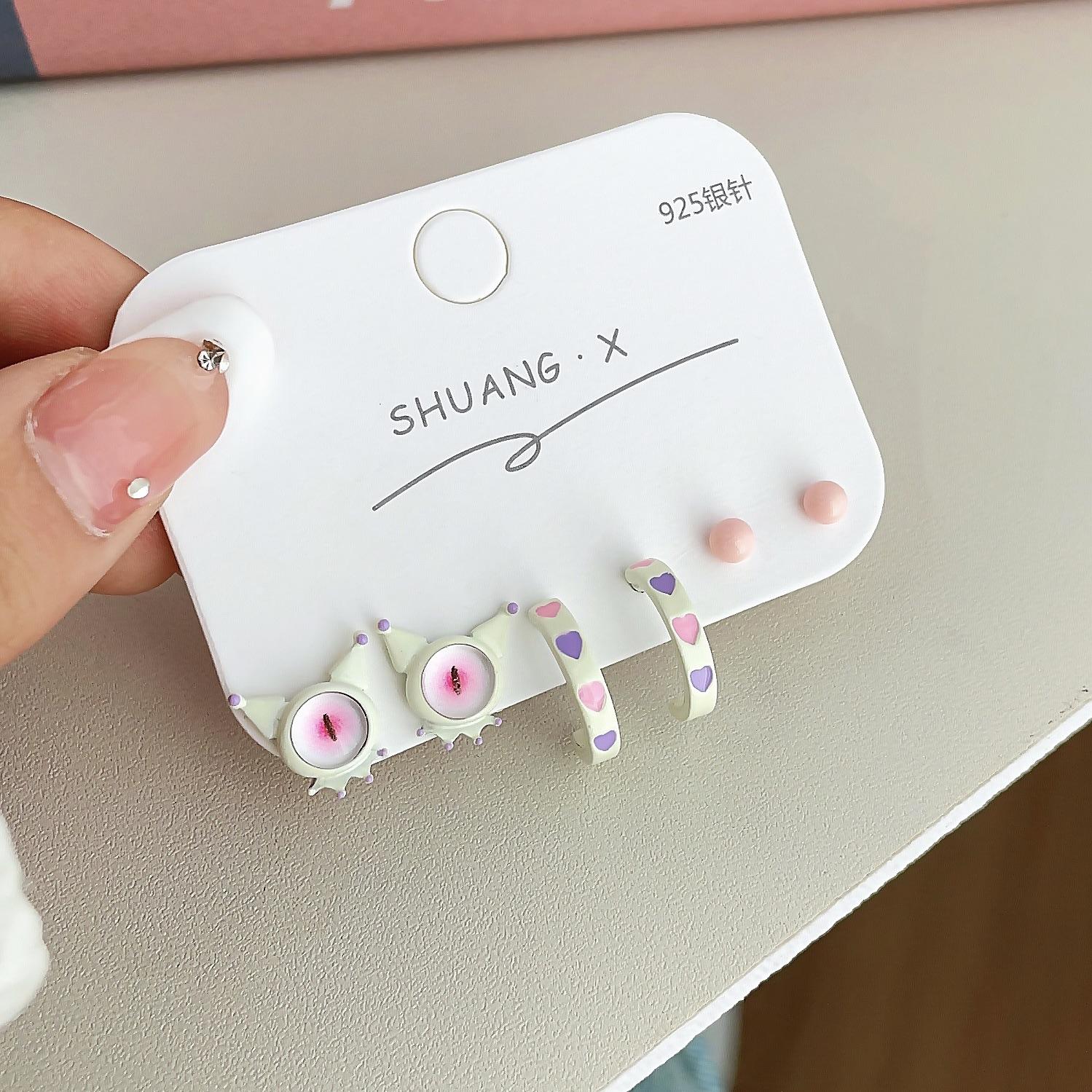 

Новий дитячий і милий набір сережок з однооким монстром для дівчаток