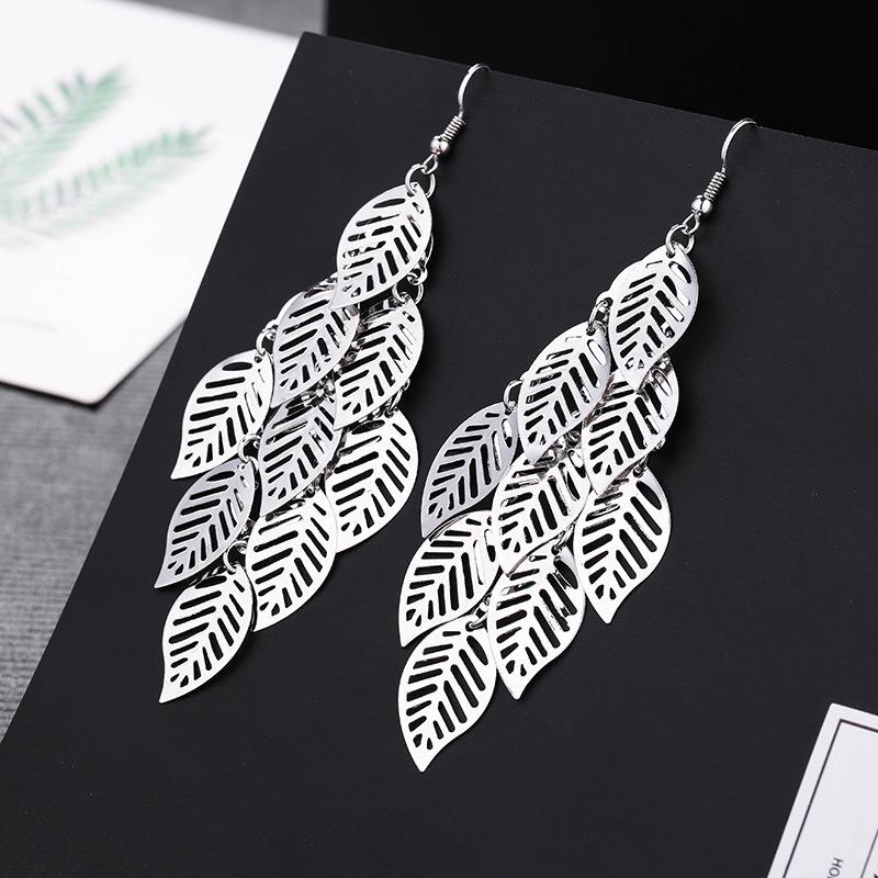 European and American Earrings, Fashionable Styles, Fashionable Metallic Exaggerated Tassels, Elegant Long Trendy Element Earrings and Pendants