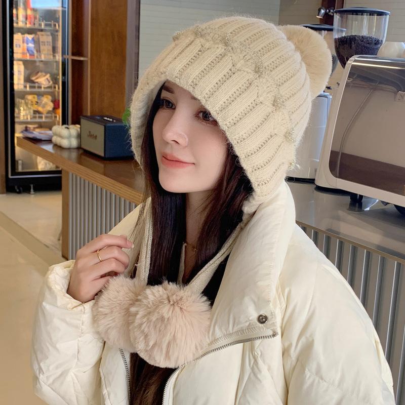 Women's Outdoor Leisure Cute Hairball Pullover Hat Autumn and Winter Knitted Windproof Warm Wool Hat