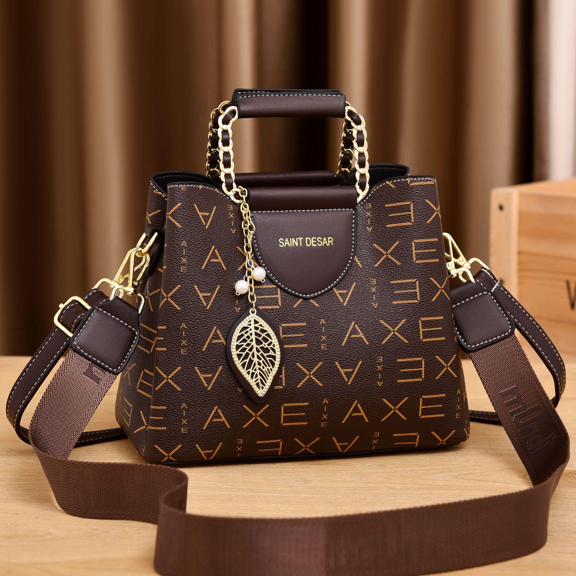 

Сумка из ПУ 2025 новая портативная на плечо через плечо сумка большой вместимости женская сумка кроссбоди женская сумка модная трендовая сумка-ведро