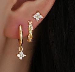 4PCS Fashion Zircon Round Hoop Earring Set Women Temperament Flower Ear Stud Huggie Earring Tragus Piercing Cartilage Jewelry