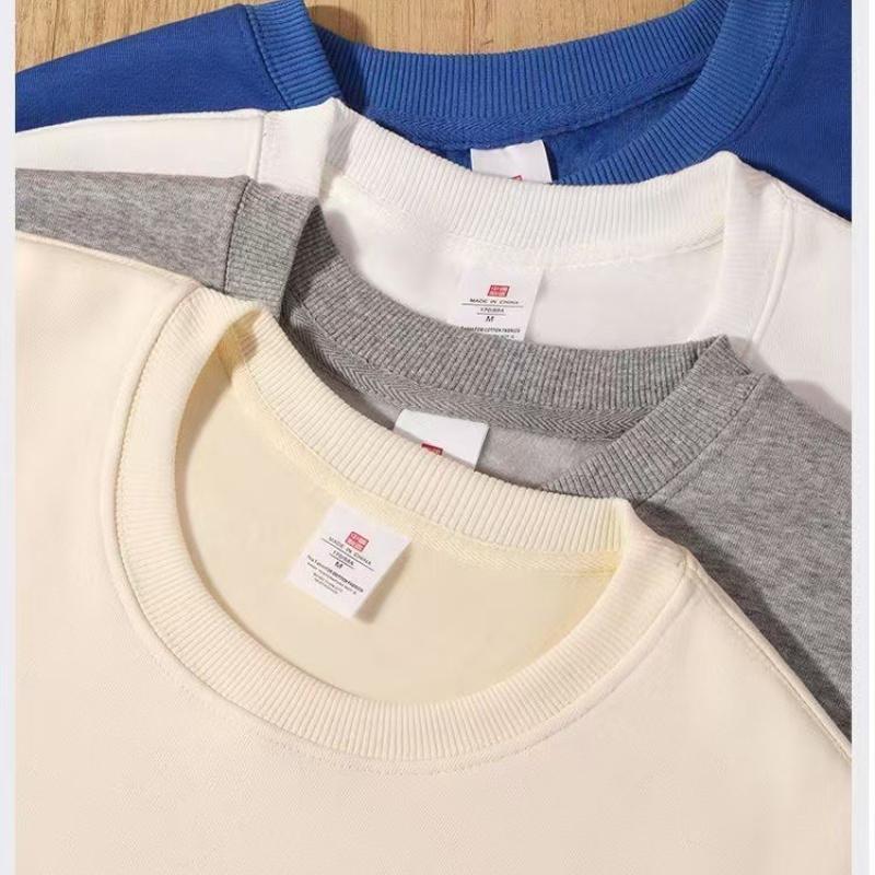 Uformell genser med rund hals og lange ermer i bomulls-/polyesterblanding