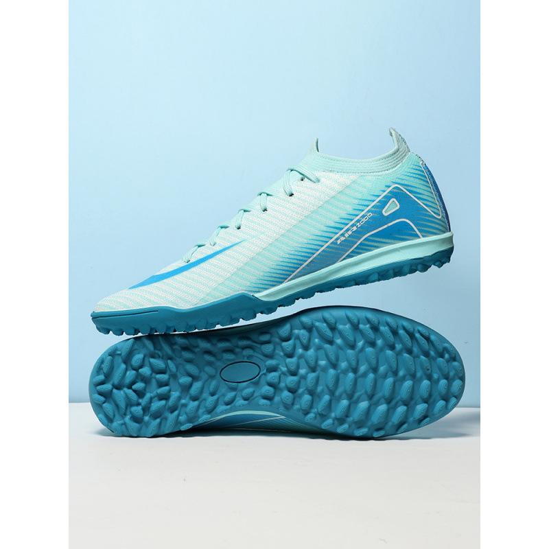 Seamless Non-slip Football Shoes Men's Low-top Youth Long Nails and Broken Nails Training Shoes Are Easy To Bend
