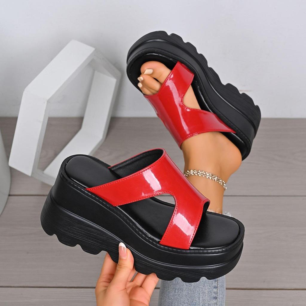 2026 Plus Size Women's Thick-Soled Wedge Fashion Slippers