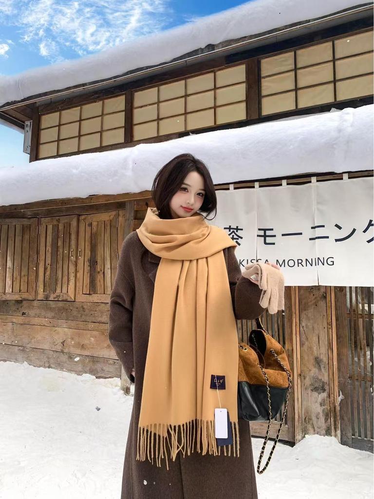 2025 New Korean-Style Women's Christmas Zodiac Red Shawl - Warm Winter Scarf