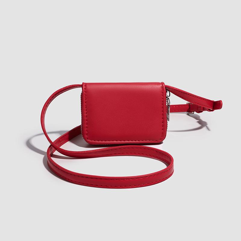 

Small square bag, zipper bag, personalized niche design card bag, high-end messenger shoulder bag, women s new model красный