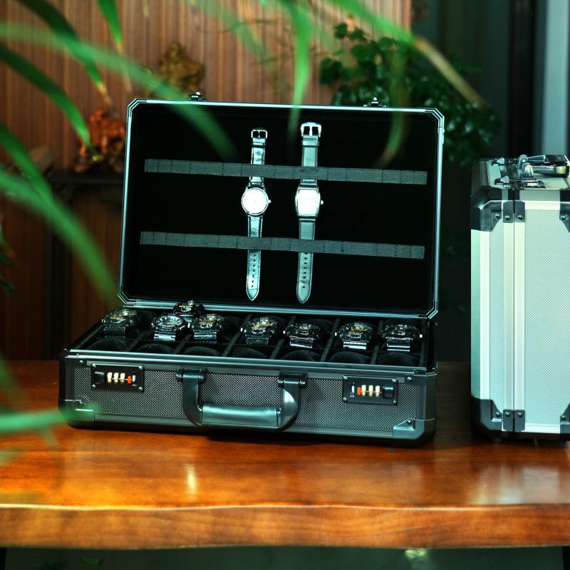 Aufbewahrungsbox für Uhren aus Aluminiumlegierung mit beweglichen Trennwänden - Schwarze Vitrine