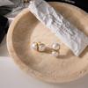 Elegant and elegant style pearl stud earrings, niche high-end earrings, earrings and jewelry.