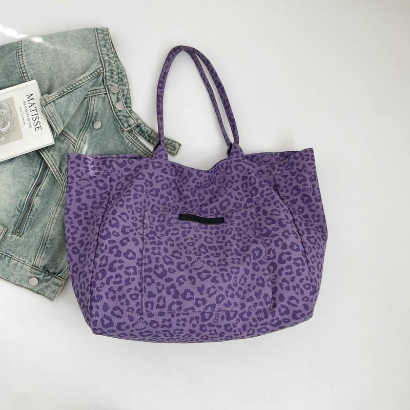 

Canvas tote bag leopard print 2025 autumn new large-capacity cloth large bag underarm lazy high-value shoulder bag women фиолетовый