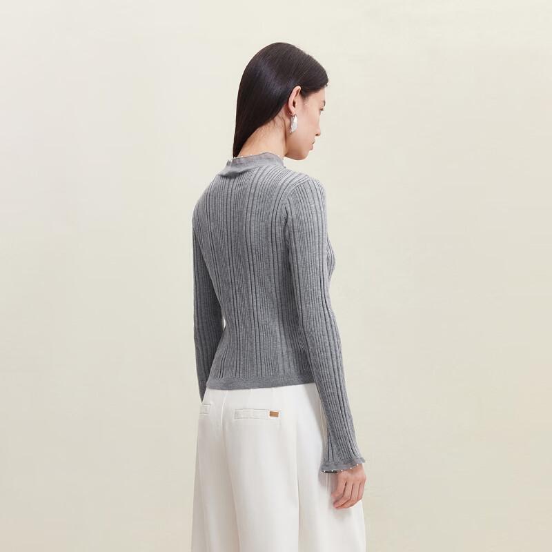 VEROMODA Women's Slim-Fit Wool Blend Knit Top with Decorative Collar