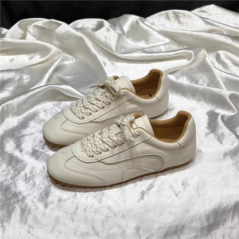 Soft to cry soft-soled German training shoes women's lightweight flat-bottomed thin leather 2025 summer thin sports Forrest Gump shoes