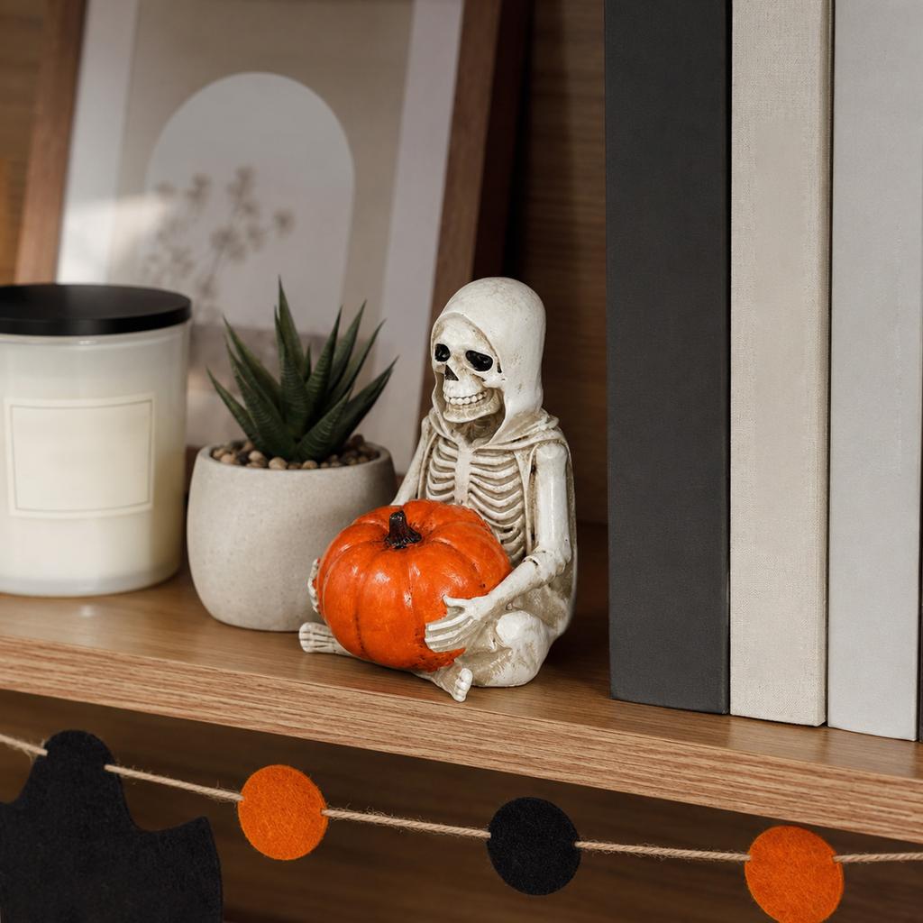 Vintage Style Skeleton Holding Pumpkin Figurine Resin Decor for Tabletop Mantel Shelf Entryway Indoor Outdoor Display