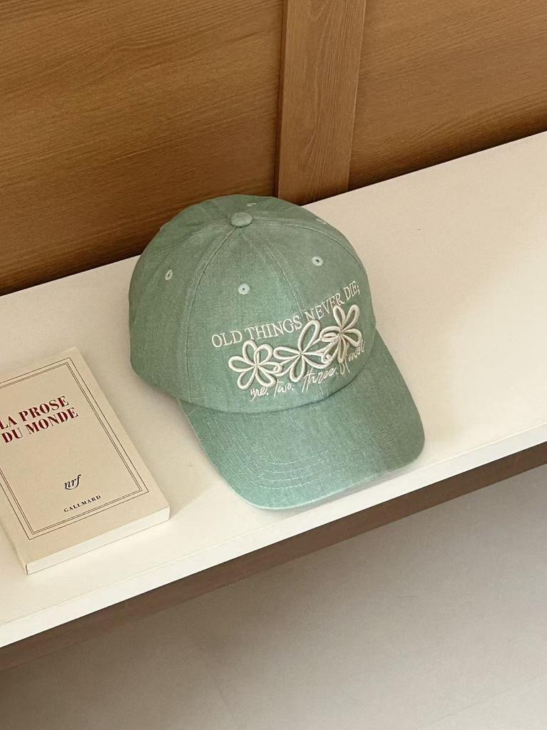 Korean Summer Flower Embroidered Baseball Cap For Women Soft Top Retro Casual Wide Brim Face Slim Peaked Sun Hat
