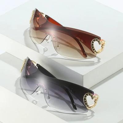 Sunscreen Sunglasses for Women High-end All-in-one Hollow-out Frameless Heart-shaped Glasses UV400 Material