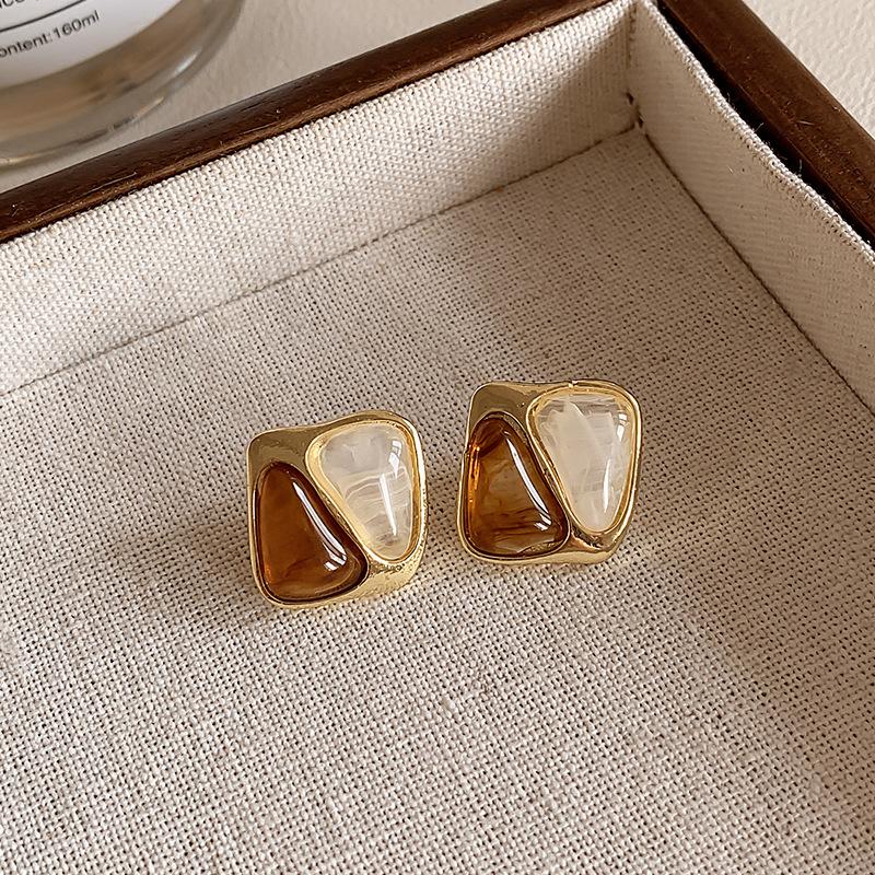 Vintage Brown Resin Tiger Eye Stone Dangle Earrings for Women Trendy Gold Color Metal Frame Geometry Earrings Jewelry Gifts