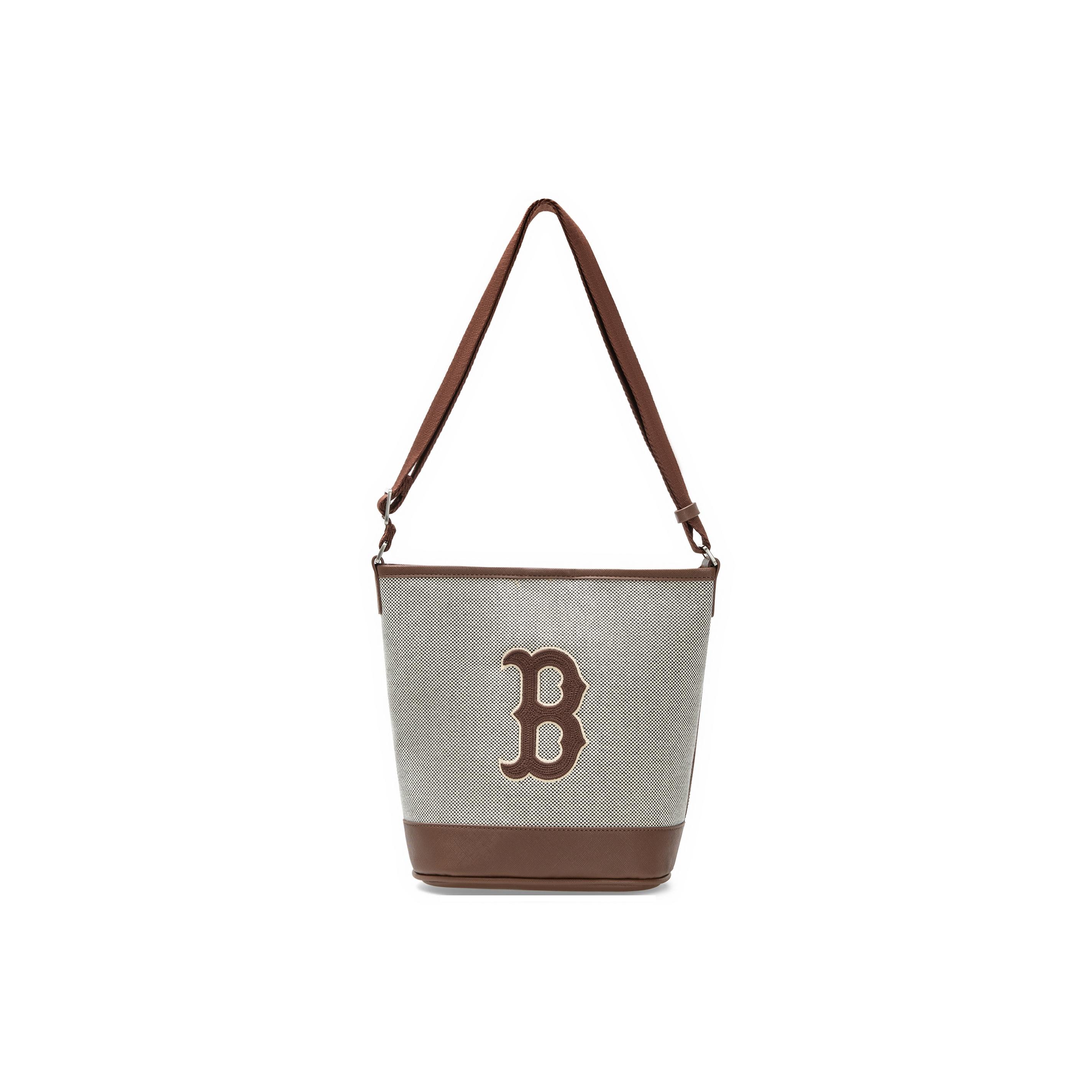 

MLB Boston Red Sox Letter Logo Decorative Casual College Style Adjustable Shoulder Strap Canvas Bucket Bag Unisex bags Brown Gray 3ABMS072N-43BRD Basic Set (Bag)