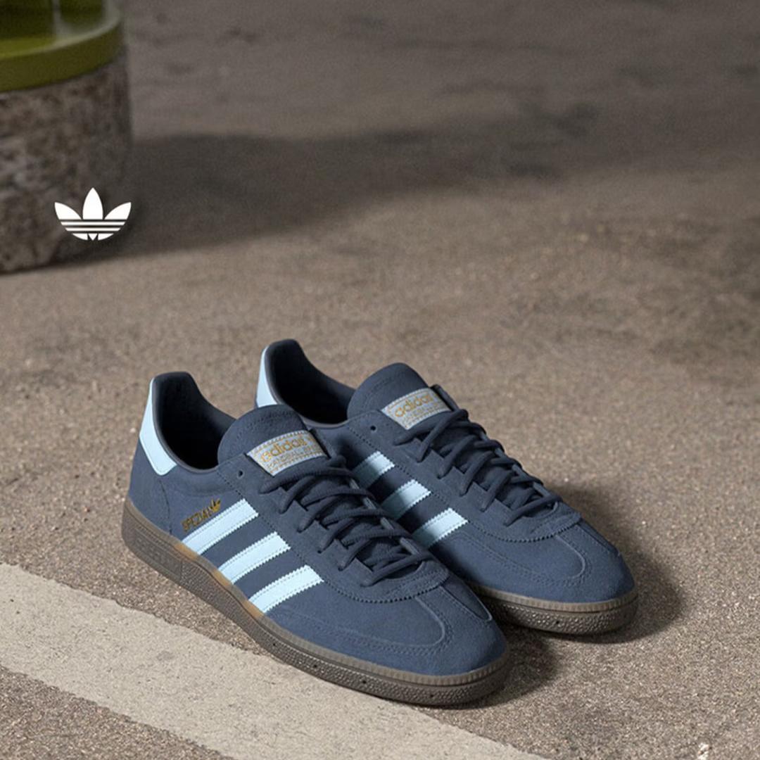

Adidas T Shoes Обувь для гандбола Специальная тренировочная обувь DE TRAINING Обувь Adidas Клевер BD7633 35.5 синий