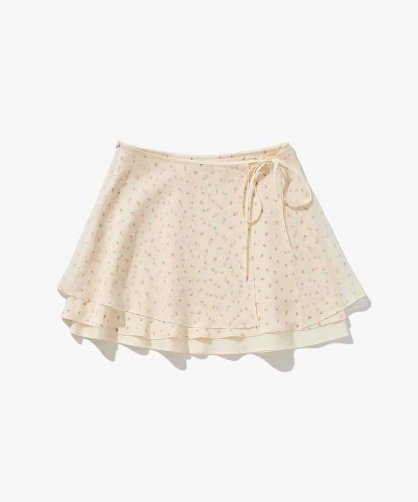 Plack Woman Layered Wrap Mini Skirt Ivory