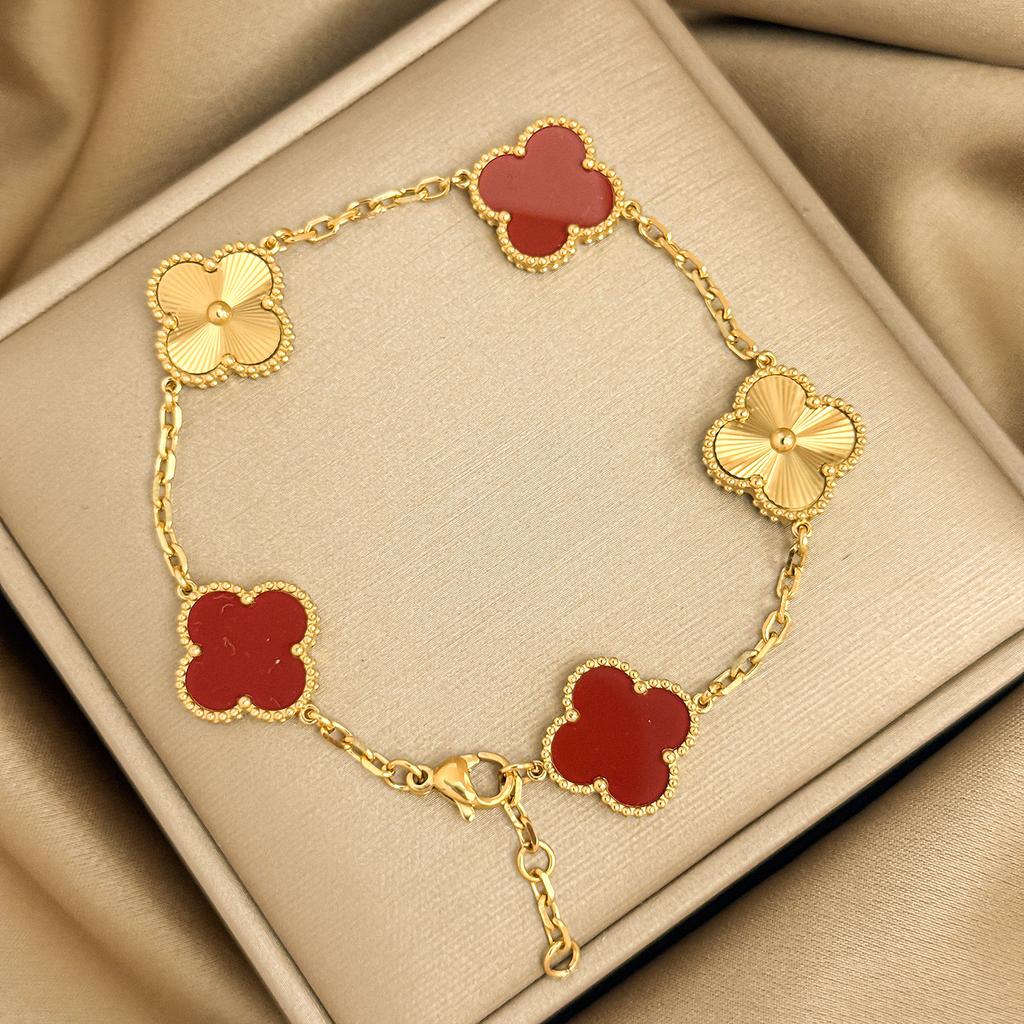 Titanium Steel 15mm Four-leaf Clover Laser-engraved Bracelet Vacuum Plated High Quality Non-fading Women's Bracelet